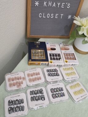 Assorted Press-On Nail Lot in Gray, Nude, Yellow & Black 11 Packs